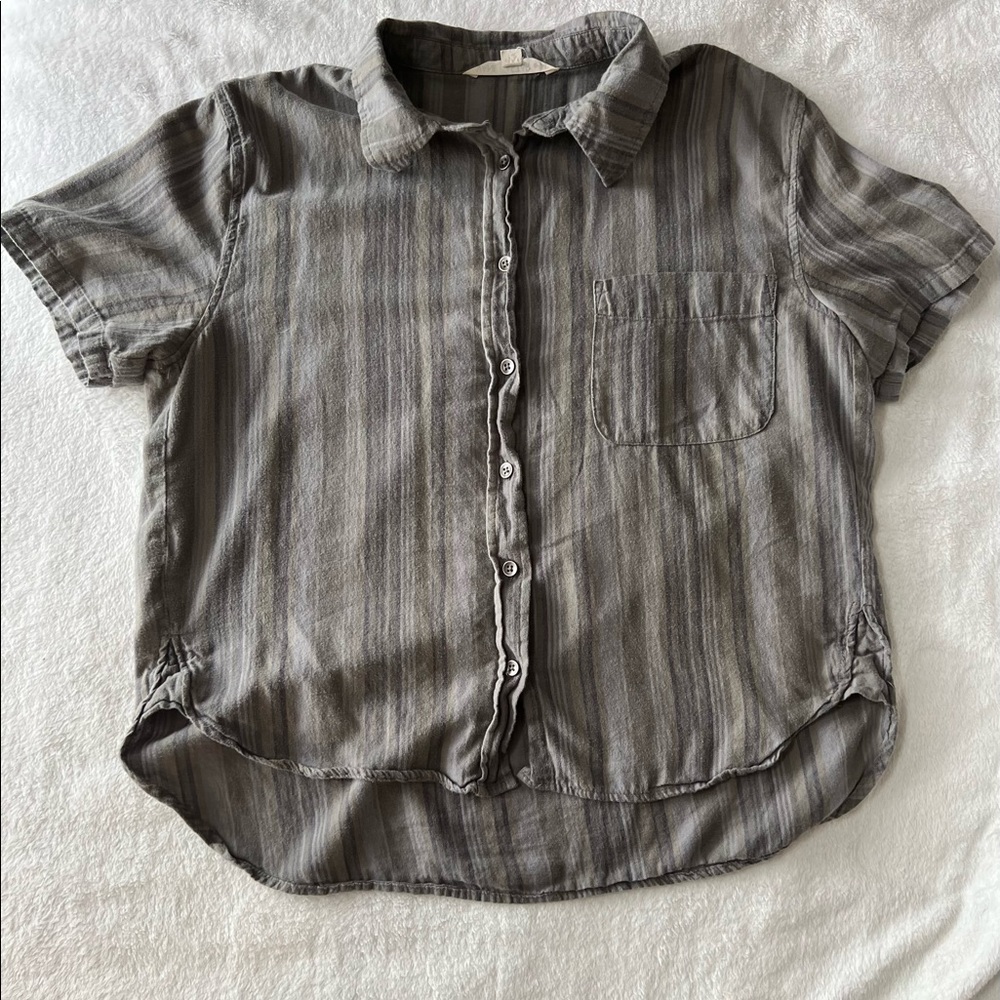Vintage button up